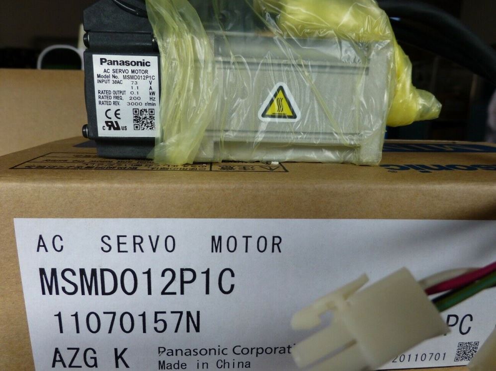 Серводвигатель Panasonic MSMD012P1C